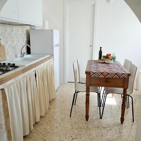 Trullo Canopo Челие Месапика Екстериор снимка